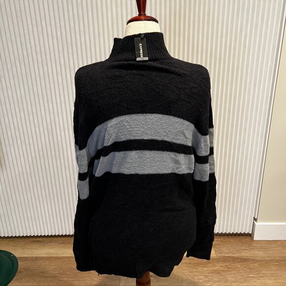 EXPRESS Women's Turtleneck Sweater Size L In Black/Gray - Picture 2 of 8